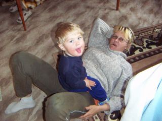 Michálek březen 2005 s babičkou